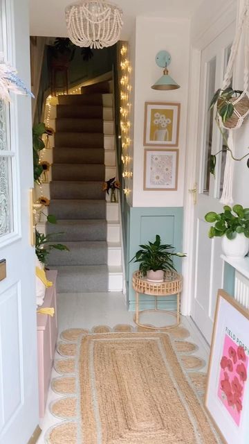 Pastel Hallway, Scottish Interiors, Color Scheme Ideas, Spring Decor Ideas, Spring Bedroom, Kitchen Tiles Design, Decoration Tips, Minimalist Apartment, Pastel House