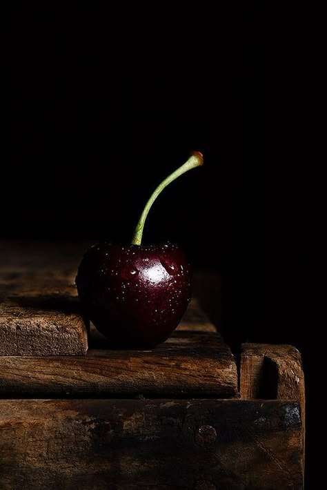 Cherry by Raquel Carmona: Fruit Still Life Photography, Berry Photography, Moody Food Photography, Dark Food Photography, Dark Food, Fruit Still Life, Photography Dark, Food Art Photography, Black Food