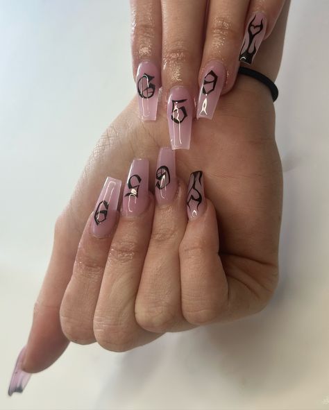 G59 THE SET G59 WILL MAKE YOU SWEAT Had to send my girl off to her first Greyday with some hand painted lettering. WHERE MY $B FANS AT??!!! #nails #nailart #nailtech #maryland #marylandnails #greyday #greyday2024 #Suicideboys #marylandnailtech #marylandnailartist Sui̇ci̇deboys Nail, G59 Nails, Cute Avocado, Painted Letters, Nail Artist, Nail Tech, Nail Inspo, Acrylic Nails, Nail Art