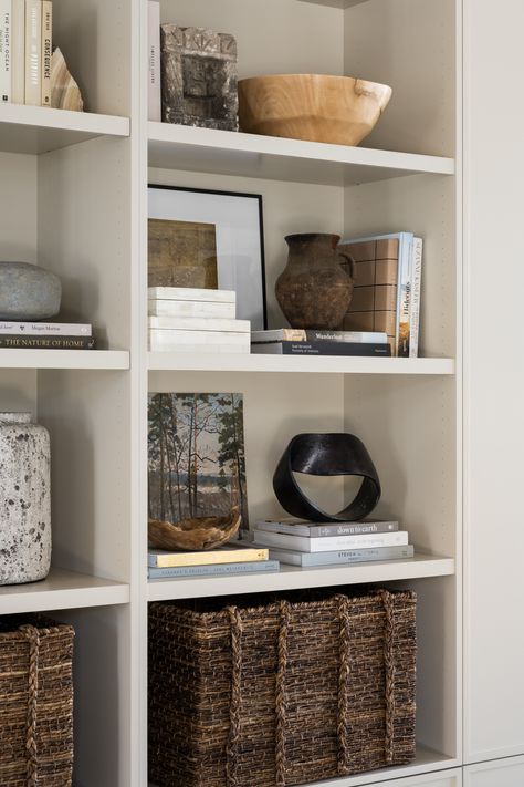 Teak Bowl, Shelf Decor Living Room, Styling Shelves, Bookcase Styling, Bookshelf Styling, Room Shelves, Studio Mcgee, Decoration Inspiration, Shelf Styling