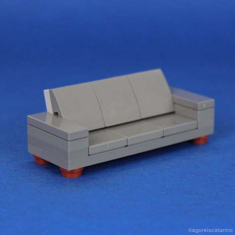 Build your own minifig-scale LEGO pool table [Instructions] | The Brothers Brick | The Brothers Brick Lego Couch, Lego Pool, Lego Lamp, Lego Beach, Lego Home, Lego Diy Crafts, Cool Lego Ideas, Easy Lego Creations, Lego House Ideas