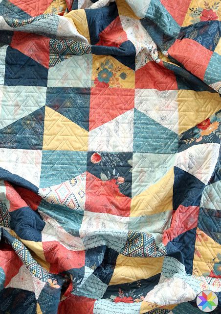 Tula Pink Quilt, Fat Quarter Quilt Pattern, Southwest Colors, Modern Quilt Blocks, Sewing Machine Quilting, Fat Quarter Quilt, Dream Weaver, Cute Quilts, Easy Quilt Patterns