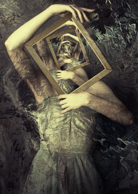 Inception Aesthetic, Fragmented Art, Inception Art, Identity Crisis, Surreal Photos, Arte Van Gogh, Fallen London, Headpiece Jewelry, Surrealism Photography