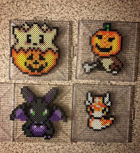 Halloween Pokemon Perler, Halloween Hama Beads, Halloween Perler Bead Patterns, Perler Beads Pokemon, Halloween Perler Beads, Pokemon Perler Bead Patterns, Halloween Pixel Art, Hama Beads Halloween, Halloween Perler