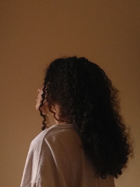 Dark Skin Aesthetic Faceless, Dark Academia Girl, Hazel Levesque, 3c Hair, Sister Pictures, Black Curly Hair, Brown Girl, Heroes Of Olympus, Short Curly Hair