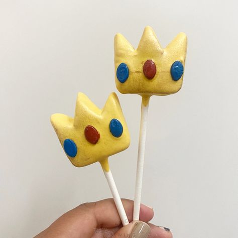 Princess Peach Treats, Princess Peach Cake Pops, Princess Cake Pops, Video Game Cakes, Custom Cake Pops, Super Princess, Mario Cake, Peach Cake, Princess Cake