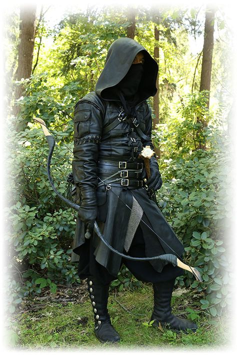 Ren Faire Outfit Ideas Men, Mens Medieval Clothing, Male Ren Faire Costume, Renfaire Outfit Men, Ren Faire Men, Ren Faire Outfits Men, Mens Ren Faire Outfit, Archer Outfit, Rogue Outfit