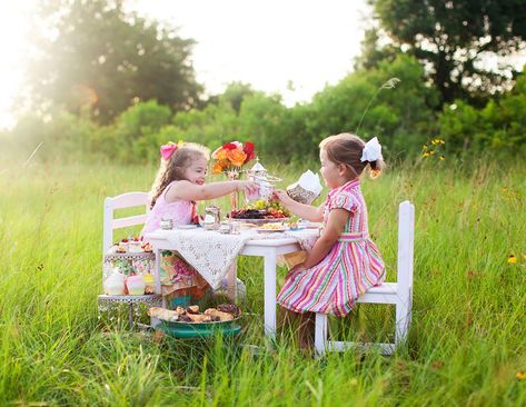 Party Photography Ideas, Tea Party Photography, Tea Party Photoshoot, Toddler Tea Party, Yea Party, Outdoor Tea Parties, Beaumont Texas, Kids Tea Party, Toddler Themes