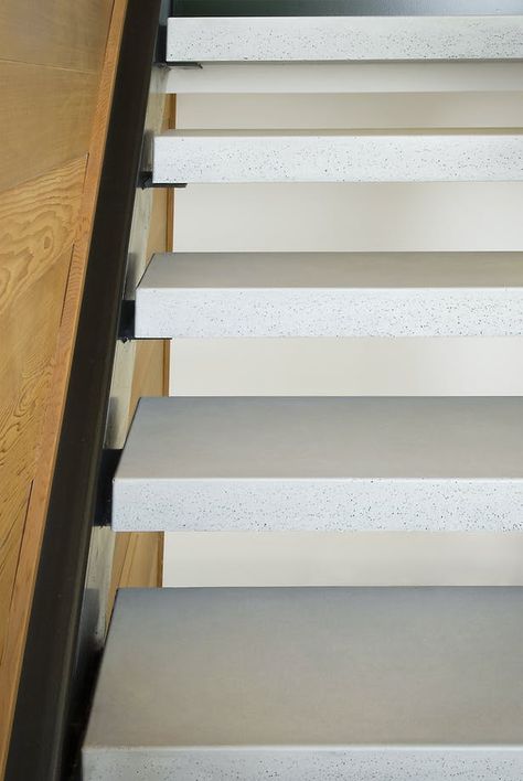 Concrete Stair Treads, Staircase Metal, Outside Stairs, White Stairs, Estate Interior, Concrete Stairs, Floating Staircase, Modern Craftsman, Stair Tread