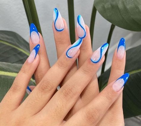 Unghie Sfumate, Blue Acrylic Nails, Her Nails, Classy Acrylic Nails, Makijaż Smokey Eye, Acrylic Nails Coffin Short, Fire Nails, Classy Nails, Funky Nails