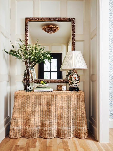 Tori Rubinson, Entry Console, Modern French Country, Foyer Design, House On The Rock, Modern Spaces, Ranch House, Interior Design Trends, Entryway Decor