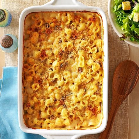 Porcini Mac & Cheese Cozy Fall Dinner Recipes, Cozy Fall Dinner, Beautiful Meals, Christmas Casserole, Homemade Mac And Cheese, Mac Cheese Recipes, Drink Inspiration, Creamy Mac And Cheese, Impressive Recipes