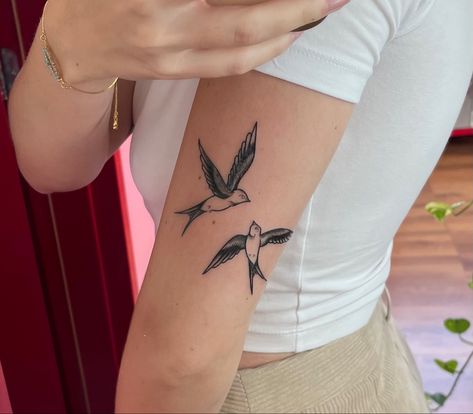 Harry Styles Bird Tattoo, Jay Bird Tattoo, Song Bird Tattoo, Songbird Tattoo, Tattoo Board, Jay Bird, Bird Tattoo, Dainty Tattoos, Birds Tattoo