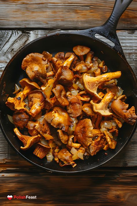 This classic Polish recipe for sautéed chanterelles is simple, and perfect for any occasion. Enjoy these golden chanterelles as a side dish. Polish Mushroom Soup, Chanterelle Mushroom Recipes, Golden Chanterelle, Chanterelle Recipes, Horseradish Recipes, Polish Recipe, Fermented Cabbage, Cabbage And Bacon, Gnocchi Recipes