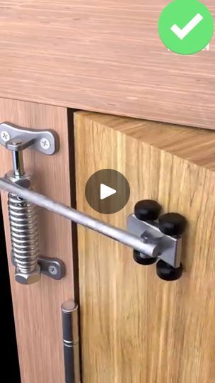 Door Closer, Spring Door, Woodworking Wood, Diy Door, Door Latch, Closed Doors, Creative Design, Woodworking, Audio