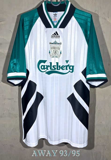 Liverpool football shirt 1993 - 1995 sponsored by Carlsberg Old Jersey Football, Vintage Liverpool Jersey, Liverpool Retro Jersey, Vintage Jersey Football, Old Football Jersey, Retro Football Kits, Liverpool Retro, Football Merch, Retro Football Jersey