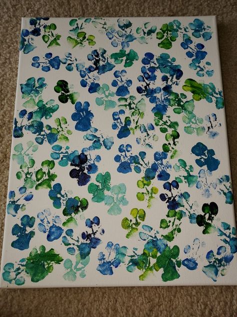 Dog Paw Print Painting Ideas, Painting With Dog Paw Prints, Dog Paw Painting, Painting With Dog Paws, Paw Print Canvas Diy, Paint With Dog Paws, Footprint Canvas, Canvas Painting With Dog Paw, Dog Paw Art