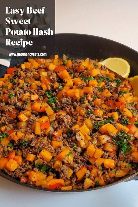 Healthy Pregnancy Breakfast, Pregnancy Breakfast, Potatoe Dinner Recipes, Sweet Potato Hash Recipe, Recipe Ground Beef, Ground Beef Breakfast, Potato Hash Recipe, Sweet Potato Dinner, Sweet Potato Skillet