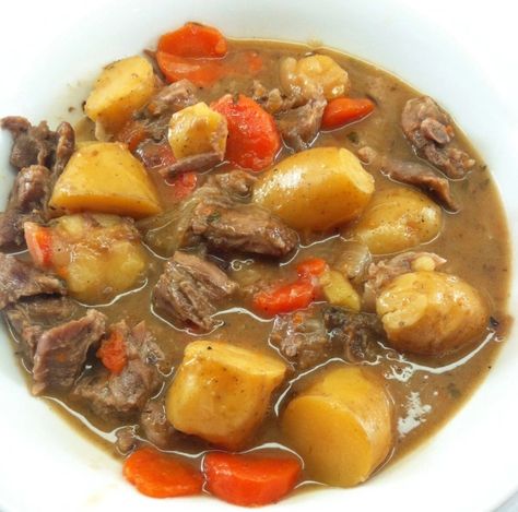 Lamb Neck Stew | In the kitchen with Kath Lamb Neck Recipes, Neck Bone Soup Recipe, Slow Cooker Recipe Videos, Irish Lamb Stew, Cook Lamb, Lamb Casserole, Stew Dinner, Lamb Stew Recipes, Goat Recipes