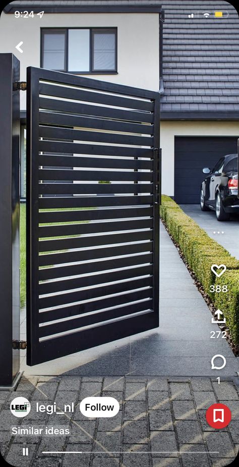 Unique Houses Exterior, Study Focus, Emergency House, Metal Driveway Gates, Home Gate Design, Fence Gate Design, Entry Gate, Outdoor Gate, House Main Gates Design