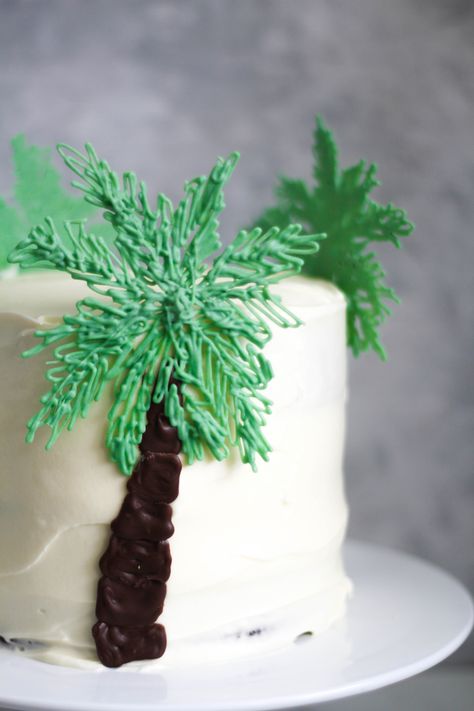 Palm Tree Cake Decoration, Palm Tree Template, Tree Cake Decoration, Palm Tree Cake, Eid Breakfast, Palm Tree Cakes, Date Muffins, Eid Food, Date Cake