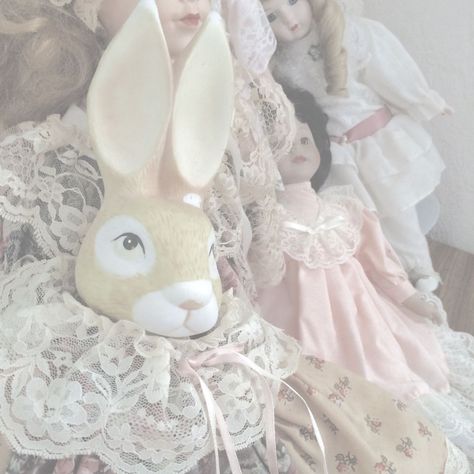 #doll #dollhouse #vintage #vintagetoy #retro #porcelain #bunny #angelic #aesthetic Doll Core Aesthetic, Porcelain Doll Aesthetic, Dolly Aesthetic, Creepy Cute Aesthetic, Angelic Aesthetic, Dollhouse Vintage, Ashley Young, Vintage Porcelain Dolls, Doll Aesthetic