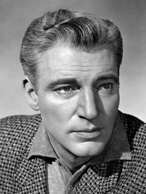 WILLIAM HOPPER William Hopper, Mason Raymond, Perry Mason Tv Series, 60s Tv Shows, Naval Officer, Raymond Burr, Classic Film Stars, Car Salesman, Perry Mason