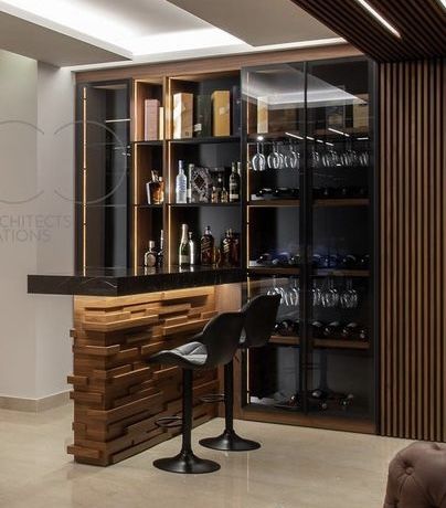 Modern Bar At Home, Bar Counter Partition Design, Living Room And Bar Combo, Small Home Bar Ideas Living Room, Luxury Mini Bar At Home, Apartment Bars, Mini Bar Salon, Mini Bar Designs For Home, Modern Home Bar Designs Luxury