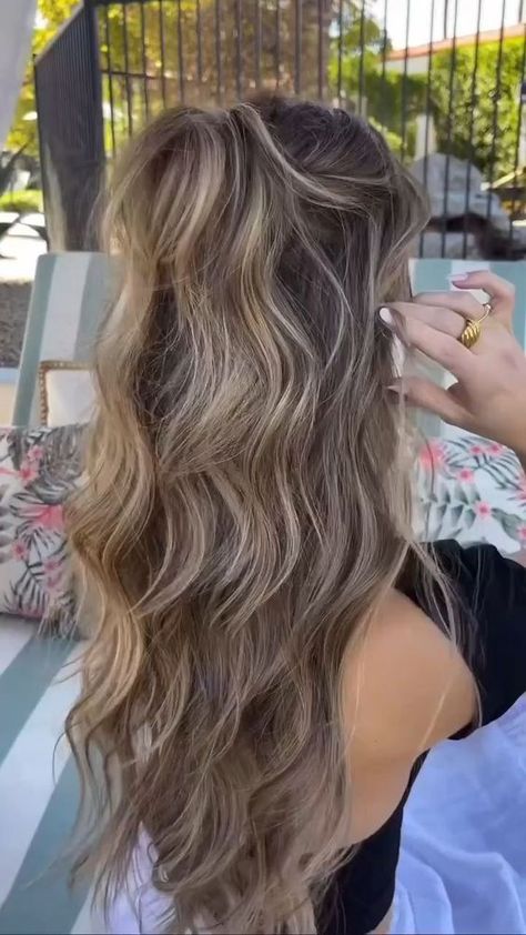 #Hairoil #hair #haircare #trendingreels #sevendays #pinerestpin #NaturalisPro #straighthair #longhair #hairideas #hairinspo #hairstyletutorial #Curly #daburamlahairoil #growhairfast #longthickhair #skinoil #nails #rosemaryoil #diffuseroil #dryscalptreatmenthairoil #shinnyhair #growthicklonghair #fasthairgrowth Simple Prom Hair, Guest Hair, Long Hair Wedding Styles, Prom Hairstyles For Long Hair, Peinados Fáciles Para Cabello Corto, Hair Stylist Life, Hairdo For Long Hair, Easy Hairstyles For Long Hair, בר מצווה