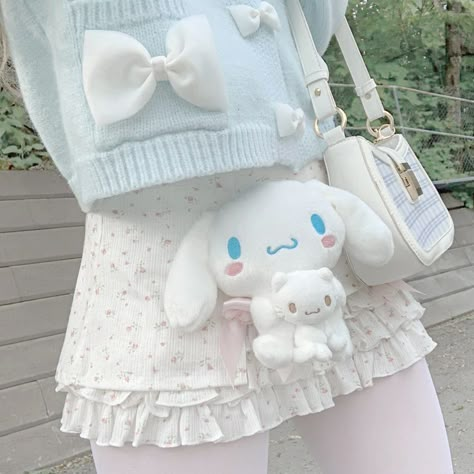 About Cinnamoroll, Sanrio Outfit Aesthetic, Pastel Blue Outfit, Clothes Pastel, Kawaii Pastel Aesthetic, Anime Bad, Sanrio Outfits, Sanrio Clothes, Cinnamoroll Hello Kitty