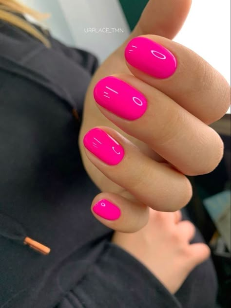 Caribbean Pedicure, Hot Pink Nail Colors, Barbie Pink Gel Nails Short, Summer 2023 Gel Nails, Pretty Manicures For Short Nails, End Of Summer Nails Ideas Short, 2023 Dip Nail Trends, Hot Pink Gel Nails Short, Neon Pink Gel Nails