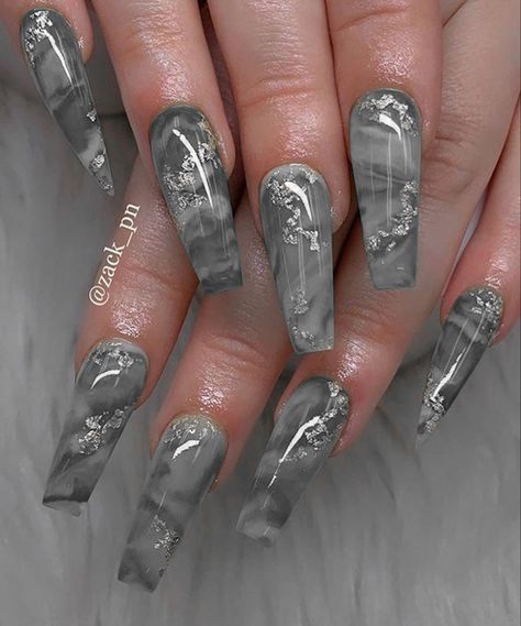 Gray Marble Acrylic Nails, Black Acrylic Nails Marble, Goth Marble Nails, Black White And Grey Marble Nails, Short Dark Gray Nails, Grey And Black Marble Nails, Marble Nails Grey, Grey And White Marble Nails, Gray Marble Nail Designs