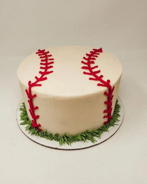 Baseball Cakes For Boys, Baseball Birthday Cake Ideas, Rookie Year Smash Cake, Baseball Birthday Party Cake, Baseball Theme Birthday Cake, Simple Baseball Cake, Baseball 1st Birthday Cake, Baseball Bday Cake, Baseball Cakes For Boys Birthdays