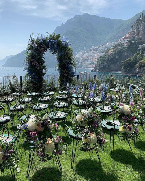 Villa Treville | When dreams come true 🧚🏻 #sugokuiievents #fairytail #wedding #villatreville #amalficoast #positano #italy | @revers.dan + @katelynerinn 🇮🇹 | Instagram Fairytail Wedding, Villa Treville, Fairy Tail Wedding, Positano Italy, The Amalfi Coast, Italian Wedding, Italy Wedding, Insta Wedding, Dreams Come True