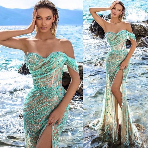 Sea Inspired Fashion, Ocean Dress, Met Gala Outfits, Fashion Birthday, Runway Gowns, Birthday Fashion, Theme Dress, Fabulous Birthday, Iconic Dresses