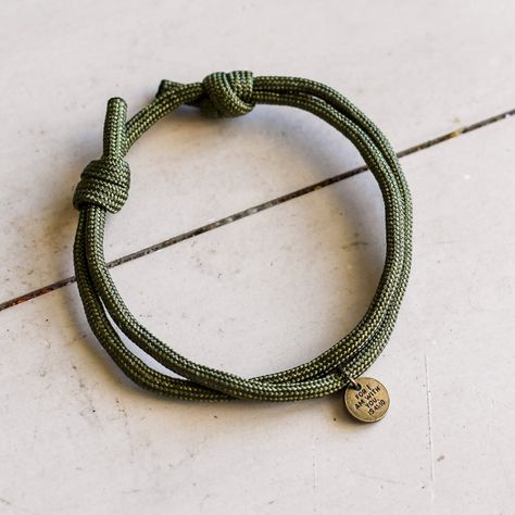 Paracord bracelet diy