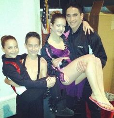 Brooke And Mackenzie, Dance Moms Kenzie, Aldc Rares, Dance Moms Season 3, Dance Moms Brooke, Dance Moms Outfits, Dance Moms Clips, Dance Moms Maddie, Dance Moms Moments