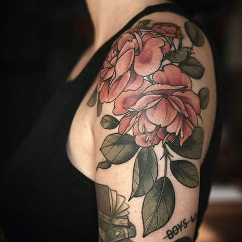 Colorful Floral Tattoo, Floral Tattoo Designs For Women, Lisa Tattoo, Peach Tattoo, Neotraditional Tattoo, Peony Tattoo, Tattoos For Women Half Sleeve, Flower Tattoo Shoulder, Floral Tattoo Sleeve