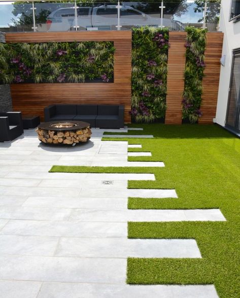 #contemporarygarden Garden Design Layout Modern, Turf Paver, Modern Garden Landscaping, Elegant Backyard, Paver Designs, Garden Paving, Garden Design Layout, Modern Landscape Design, Backyard Pergola