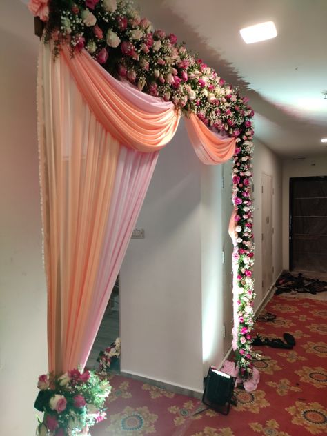 Rose Flowers Entrance for House Warming Ceremony, Kaps Eventathon, Event Organizer, Chennai. Flowers Entrance, Opening Decoration, Entrance Decoration, Engagement Decor, House Warming Ceremony, Event Organizer, Wedding Planning Decor, Wedding Arch Flowers, Arch Flowers