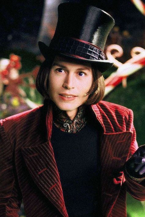 Johnny Depp Willy Wonka, Charlie Chocolate Factory, Johnny Depp Images, Johnny Depp Characters, Tim Burton Characters, Kaptan Jack Sparrow, Film Vintage, Tim Burton Films, Tim Burton Movie