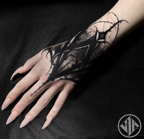 Muster Tattoos, Creepy Tattoos, Dark Art Tattoo, Tattoo Style Drawings, Dark Tattoo, Black Ink Tattoos, Dope Tattoos, Creative Tattoos, Finger Tattoos