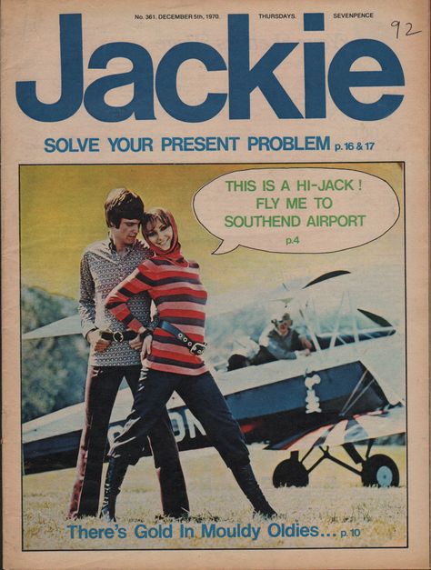 Jackie Magazine, December 1970 Jackie Magazine, 1970s Photography, Nostalgic Books, Favorite Childhood Books, Girls Magazine, Childhood Books, Teenage Years, Led Zeppelin, Vintage Pictures