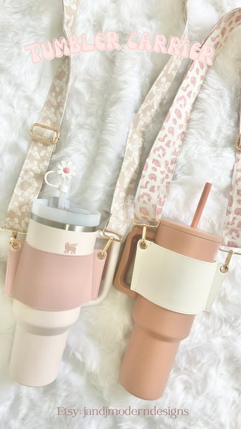 Trendy Water Bottles, Accessories Simple, Engraved Tumblers, Sister In Law Gifts, Cute Water Bottles, Hiking Gifts, Gym Essentials, Bottle Carrier, Modern Accessories