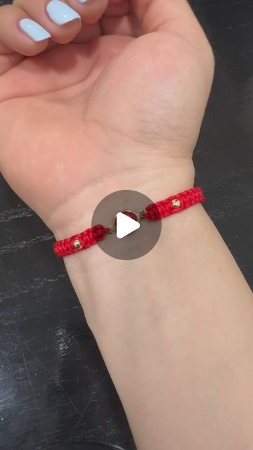 35K views · 2K likes | ✨ MH Jewelry Shop 🧿 on Instagram: "✨Making an evil eye bracelet🧿 #handmade #evileyebracelet #jewelry #bracelettutorial" How To Make Evil Eye Bracelet, Evil Eye Bracelet Diy, Evil Eye Jewelry Bracelet, Devil Eye, Diy Collier, Handmade Jewelry Tutorials, Diy Bracelets Patterns, Evil Eye Bracelet, Evil Eye Jewelry