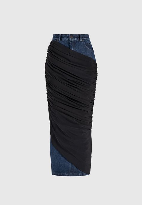 Denim Clothes Women, Causal Chic Outfits, Unique Skirts Design, Designer Skirt, Skirt Inspiration, Stylish Skirts, Denim Maxi, Thrift Fashion, Denim Maxi Skirt