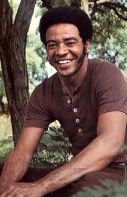 Bill Withers (1938-2020) - Find A Grave Memorial Ain't No Sunshine, Bill Withers, Lean On Me, Soul Singers, 70s Music, Booker T, Lean On, Lenny Kravitz, Black Music