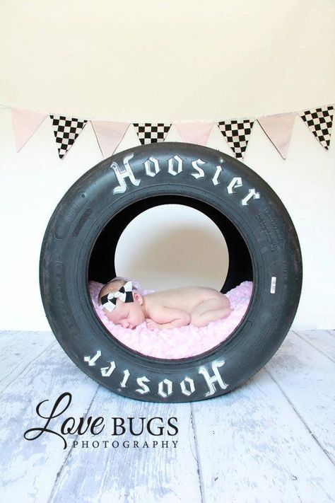 Race Car Nursery, Beauty Fotografie, Racing Baby, Car Nursery, Boy Newborn, Foto Baby, Newborn Shoot, Baby Gender Reveal, Newborn Baby Photography