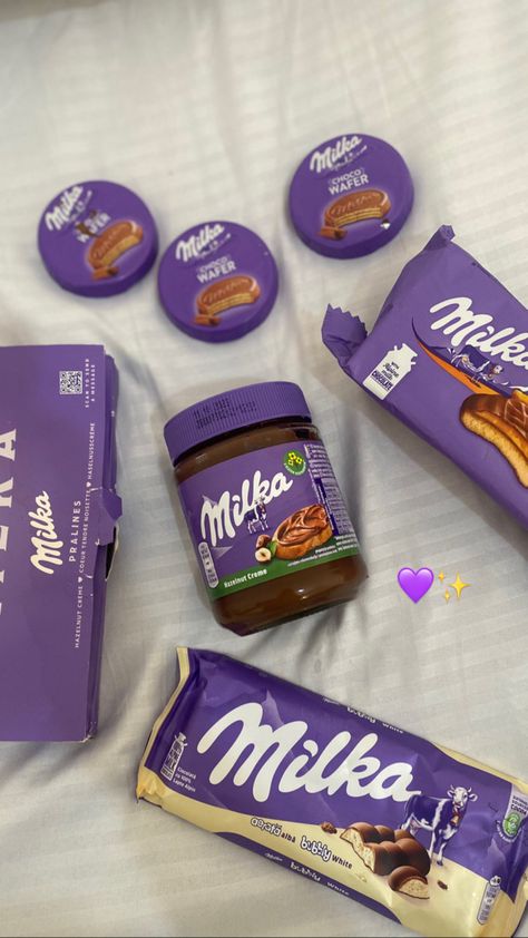 Milka Choco Aesthetic, Milka Chocolat Aesthetic, Milk Chocolate Aesthetic, Milka Aesthetic, Snap Coffee, Tiktok Whisper, Milka Chocolate, Whisper Coquette, Junk Food Snacks