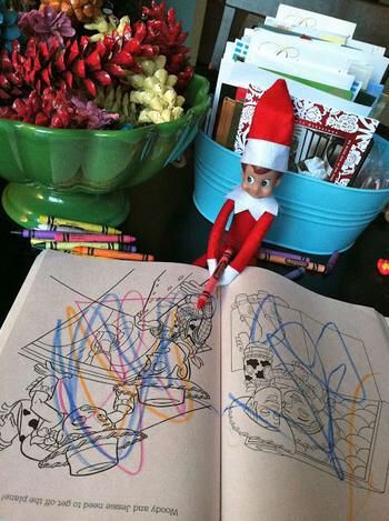 BEST Elf On The Shelf Ideas! Ideas For Kids That Are Easy – Funny – Awesome – Creative – Arrival Ideas Too! Elf On The Shelves, Elf Ideas Easy, Elf Magic, Awesome Elf On The Shelf Ideas, Elf Activities, Xmas Elf, Elf Antics, Elf Fun, Buddy The Elf